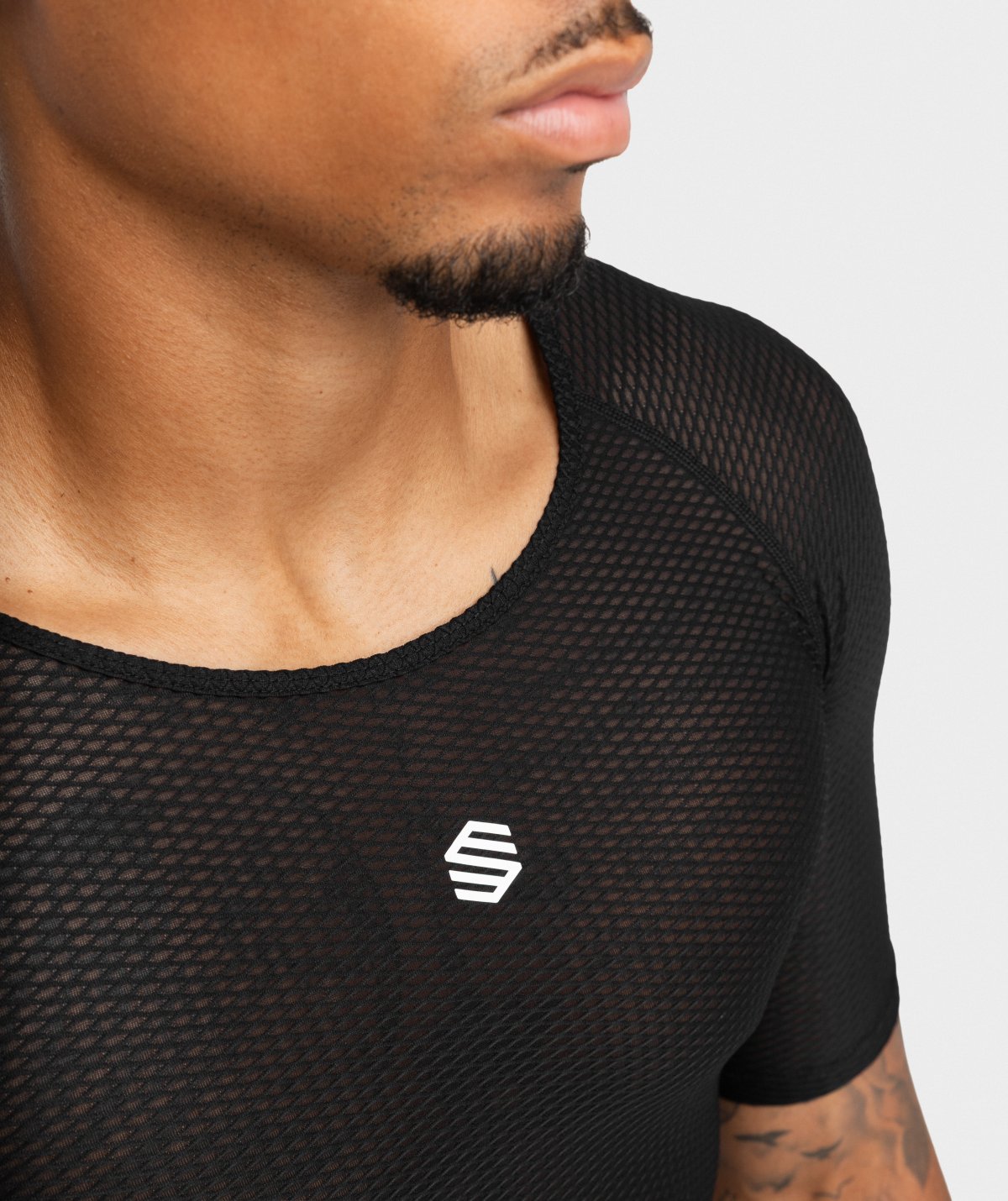 2511-basic-funktions-baselayer-siroko-ultrablack-1.jpg