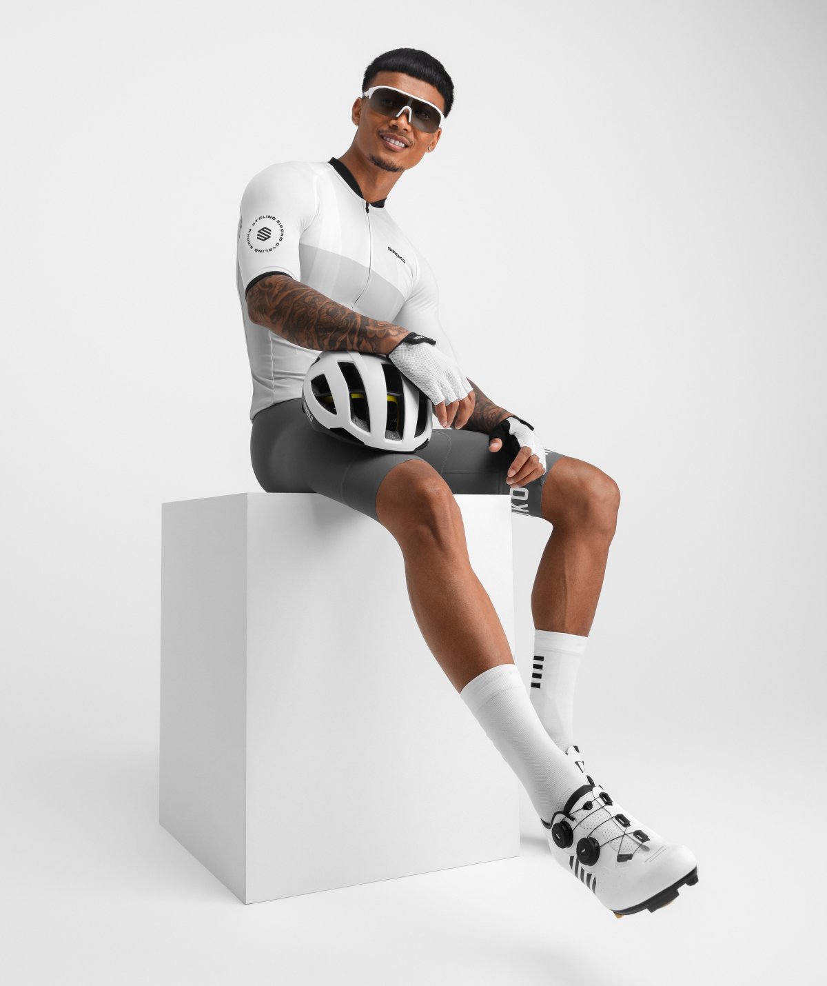 2529-radtrikot-siroko-m2-granfondo-1.jpg