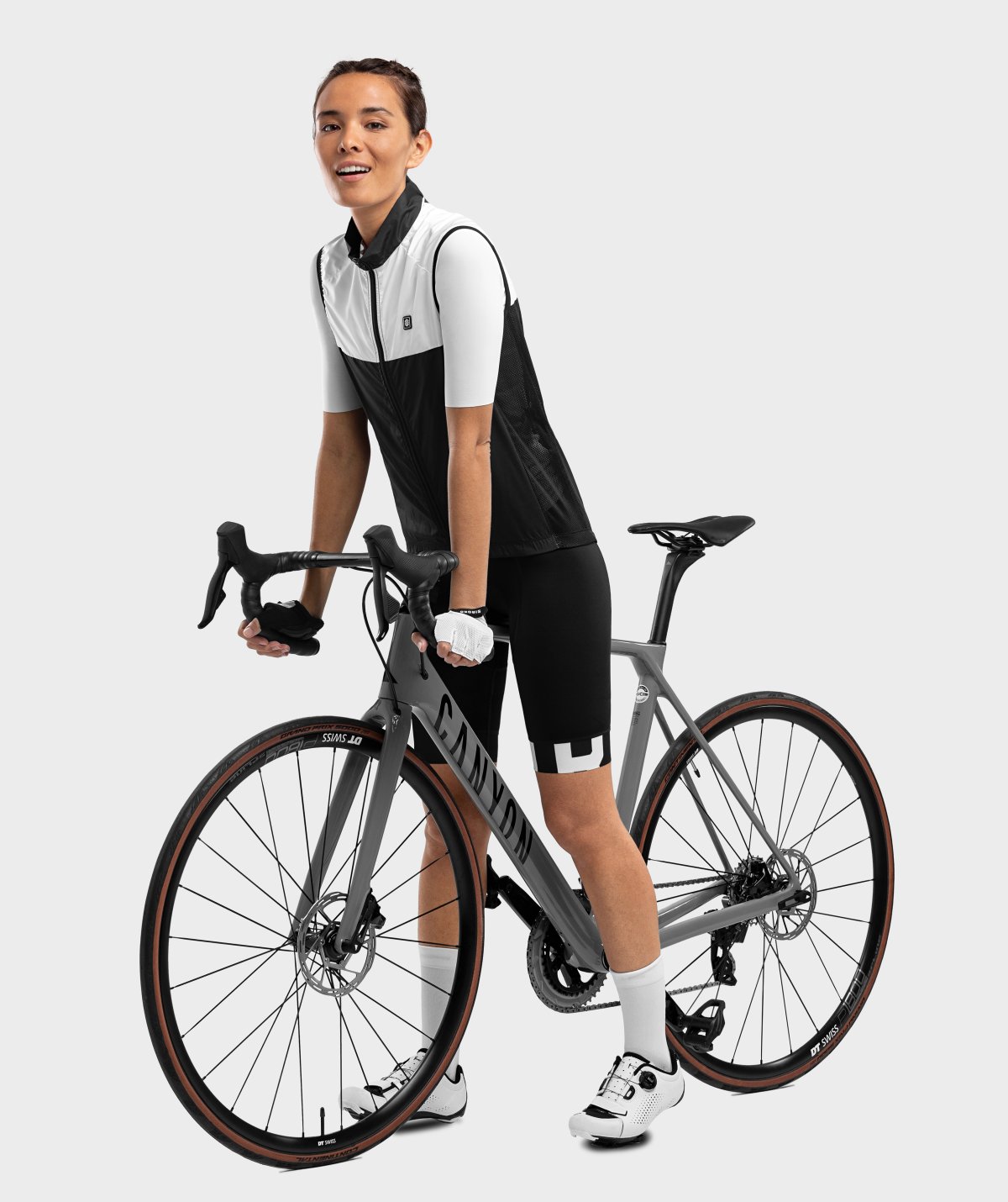 2645-winddichte-fahrradweste-siroko-v1-w-copenhagen-f-r-damen-1.jpg
