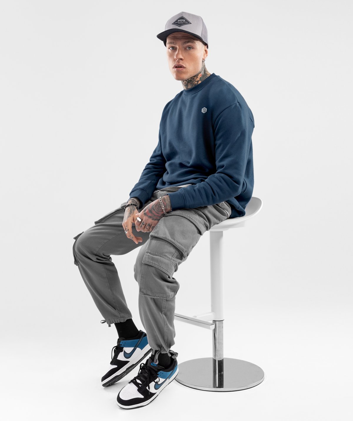 3702-sweatshirt-siroko-connect-1.jpg