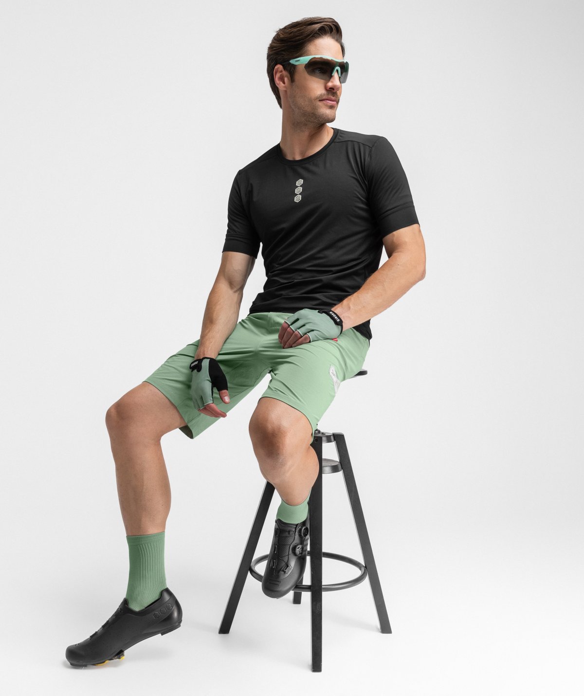 4347-gravelshorts-siroko-thyme-1.jpg