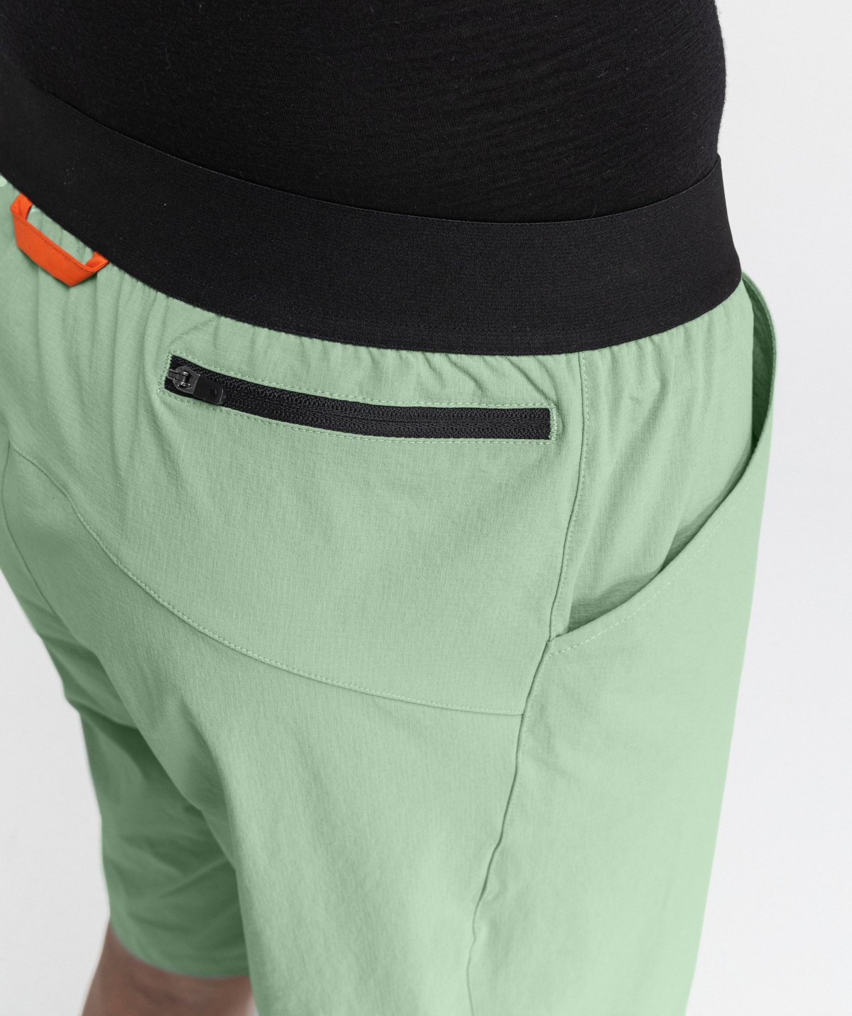 4347-gravelshorts-siroko-thyme-1.jpg