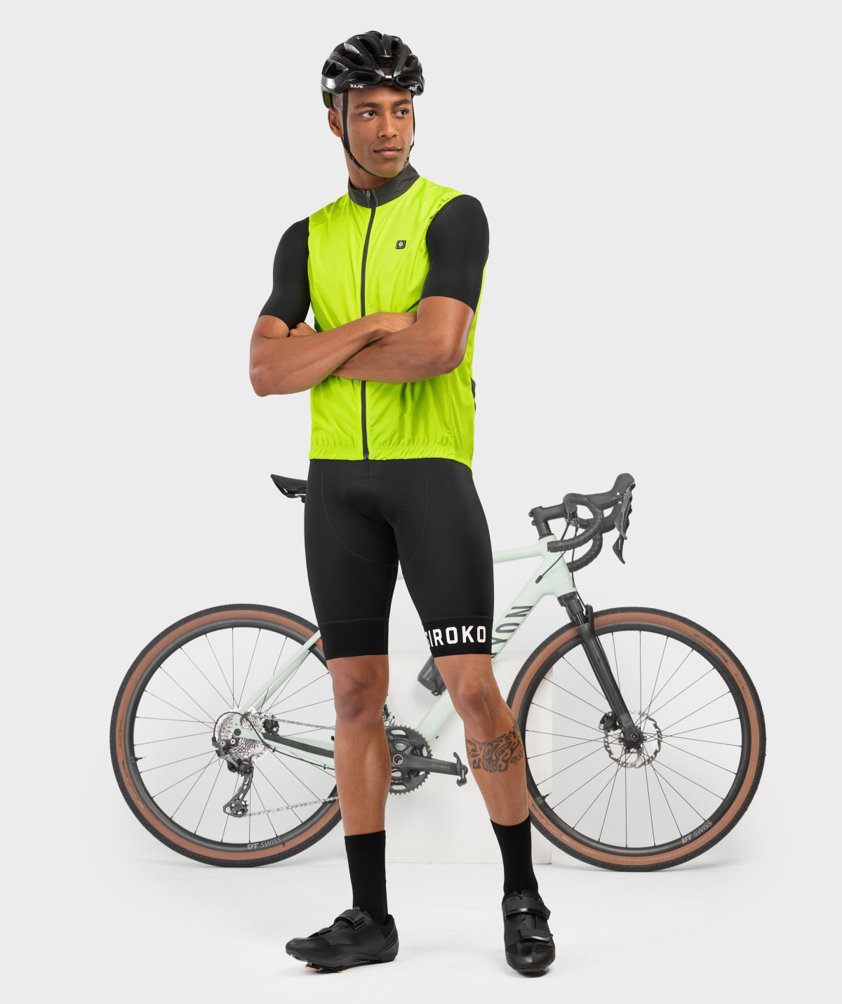 646-winddichte-fahrradweste-siroko-v1-langkawi-1.jpg