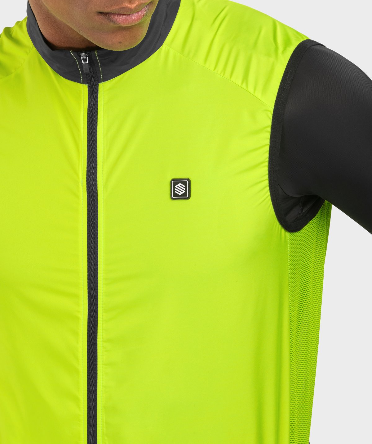 646-winddichte-fahrradweste-siroko-v1-langkawi-1.jpg