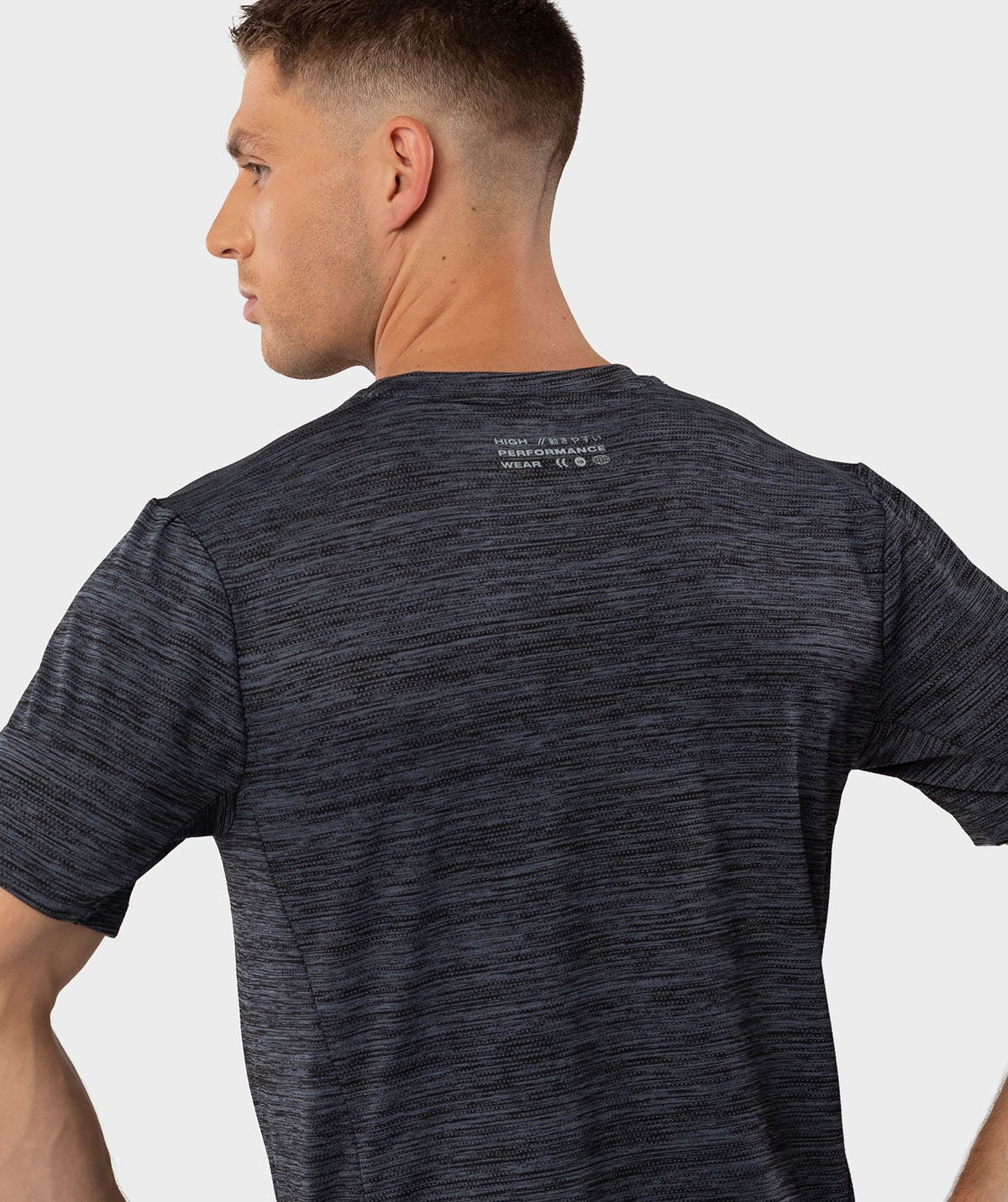 MVP Mikroperforiertes Kurzarm-Sportshirt Herren